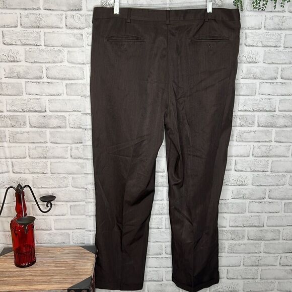 Geoffrey Beene Chocolate Brown Cuffed Dress Pants Slacks 42x30 - Picture 6 of 9
